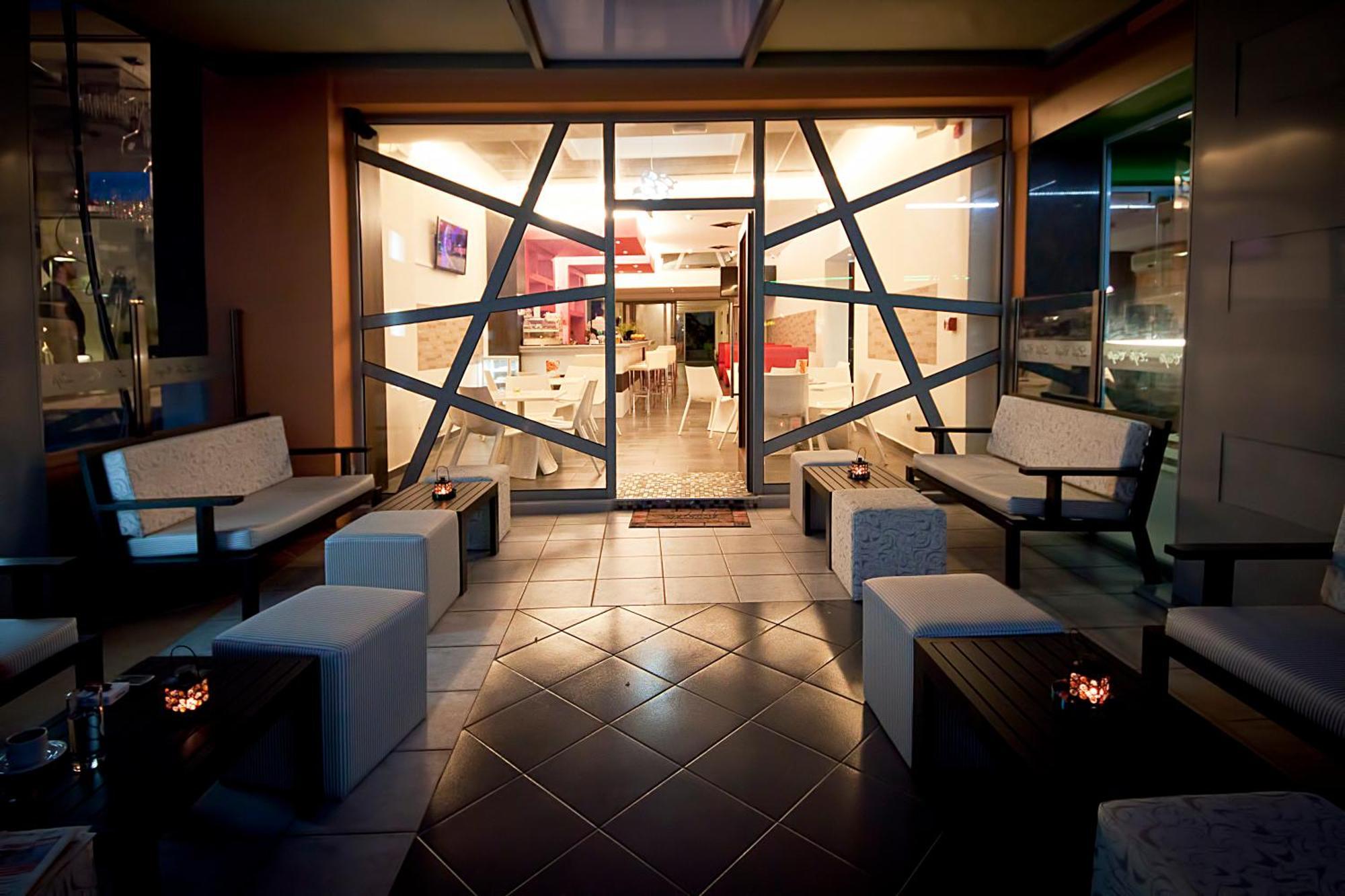 City Life Hotel Heraklion  Exterior photo